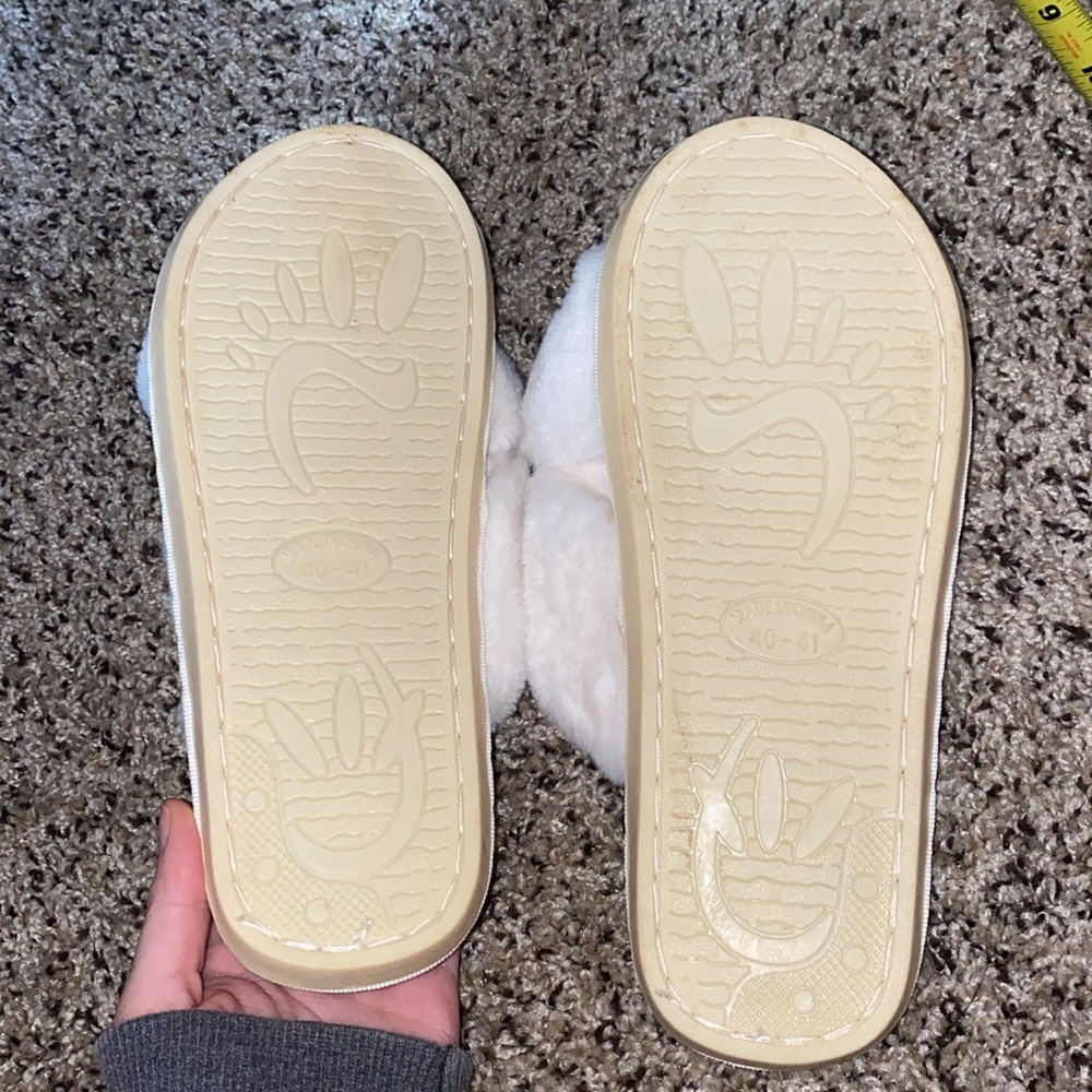 🪼Brand new ivory fluffy “Bride” slippers! - Picture 4 of 7